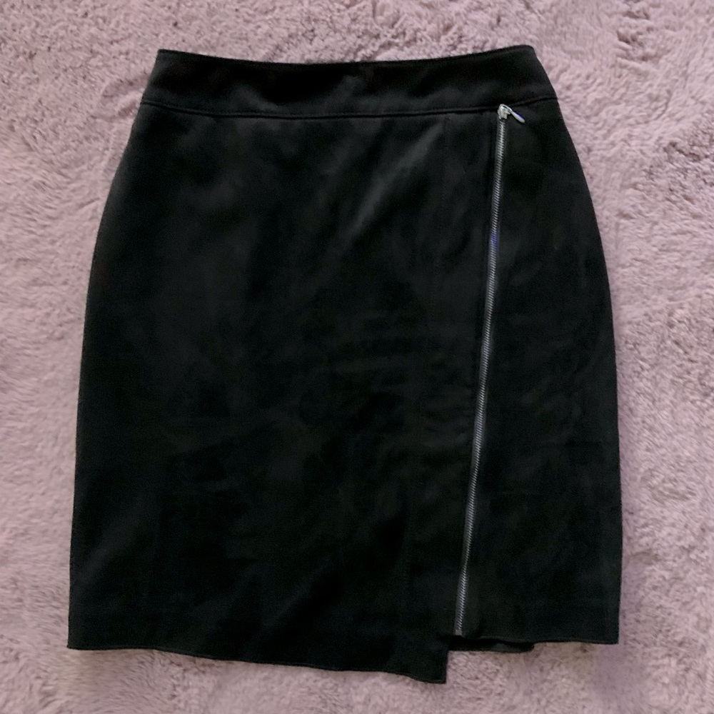Women’s Black Mini Suade Skirt with faux Zipper Slit